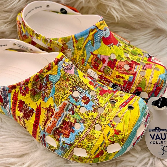 22 Walt Disney World 50th Anniversary Vault Collection Parks Map Crocs - Picture 6 of 13